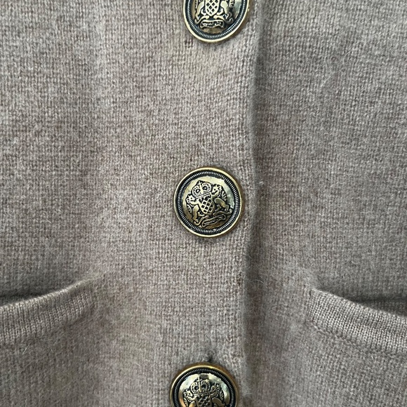 100% cashmere button-up sweater- XS - Picture 4 of 4